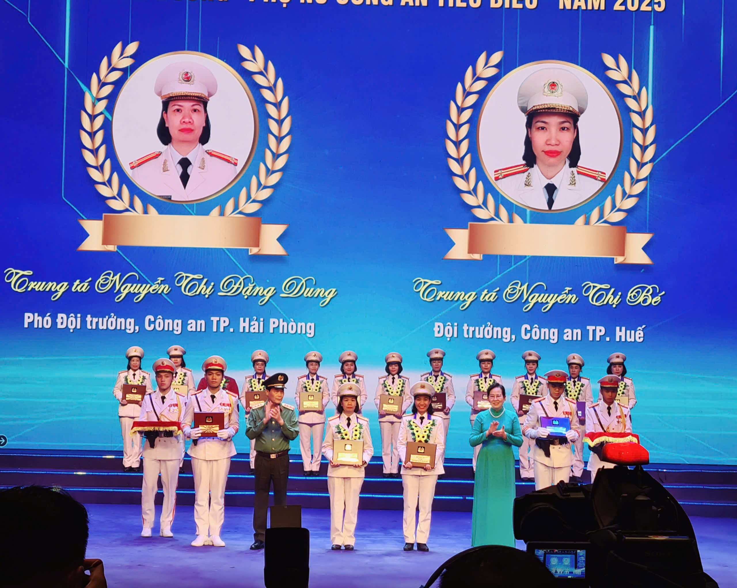 Nữ chiến sĩ Phòng An ninh điều tra bản lĩnh, nhân văn, vì Nhân dân phục vụ